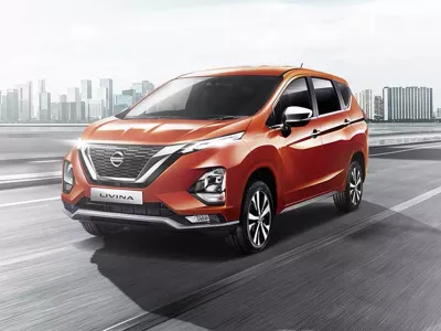 123oto THAY KÍNH XE Ô TÔ Nissan Livina tận nơi